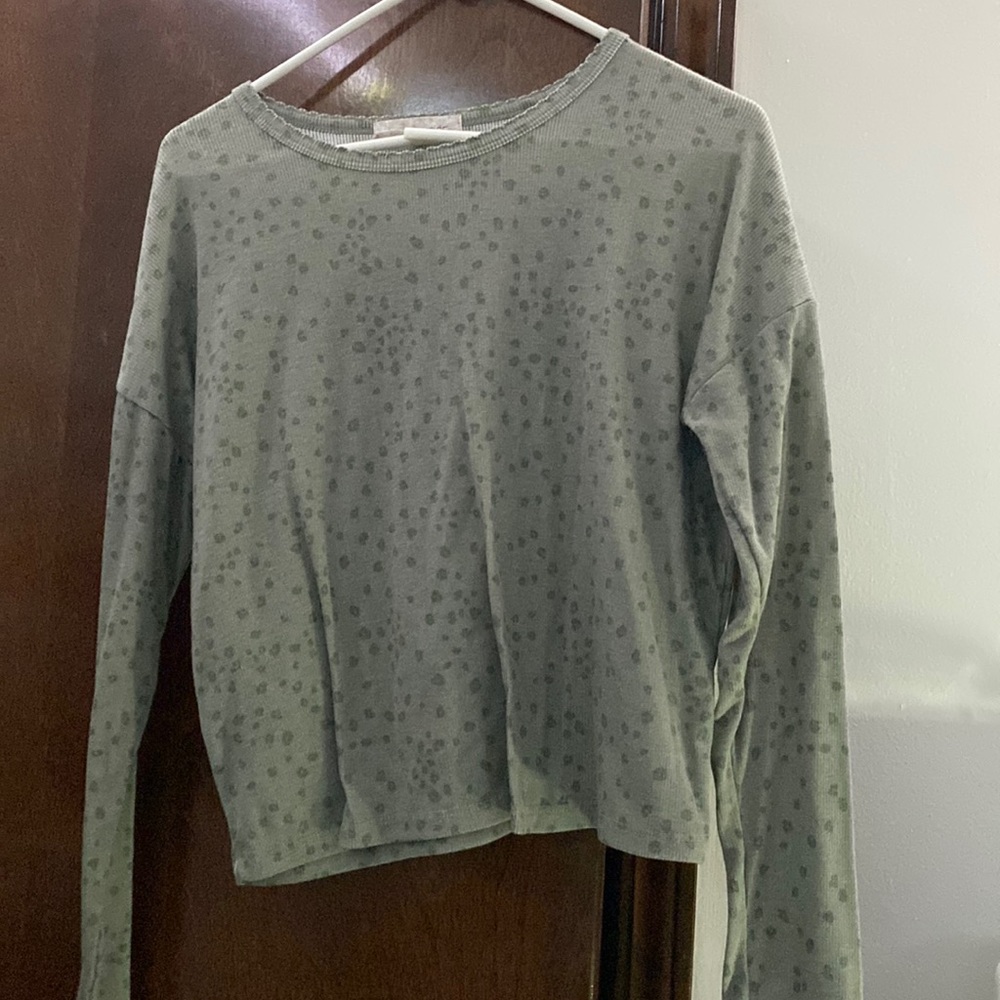 Green ribbed light animal print long sleeve